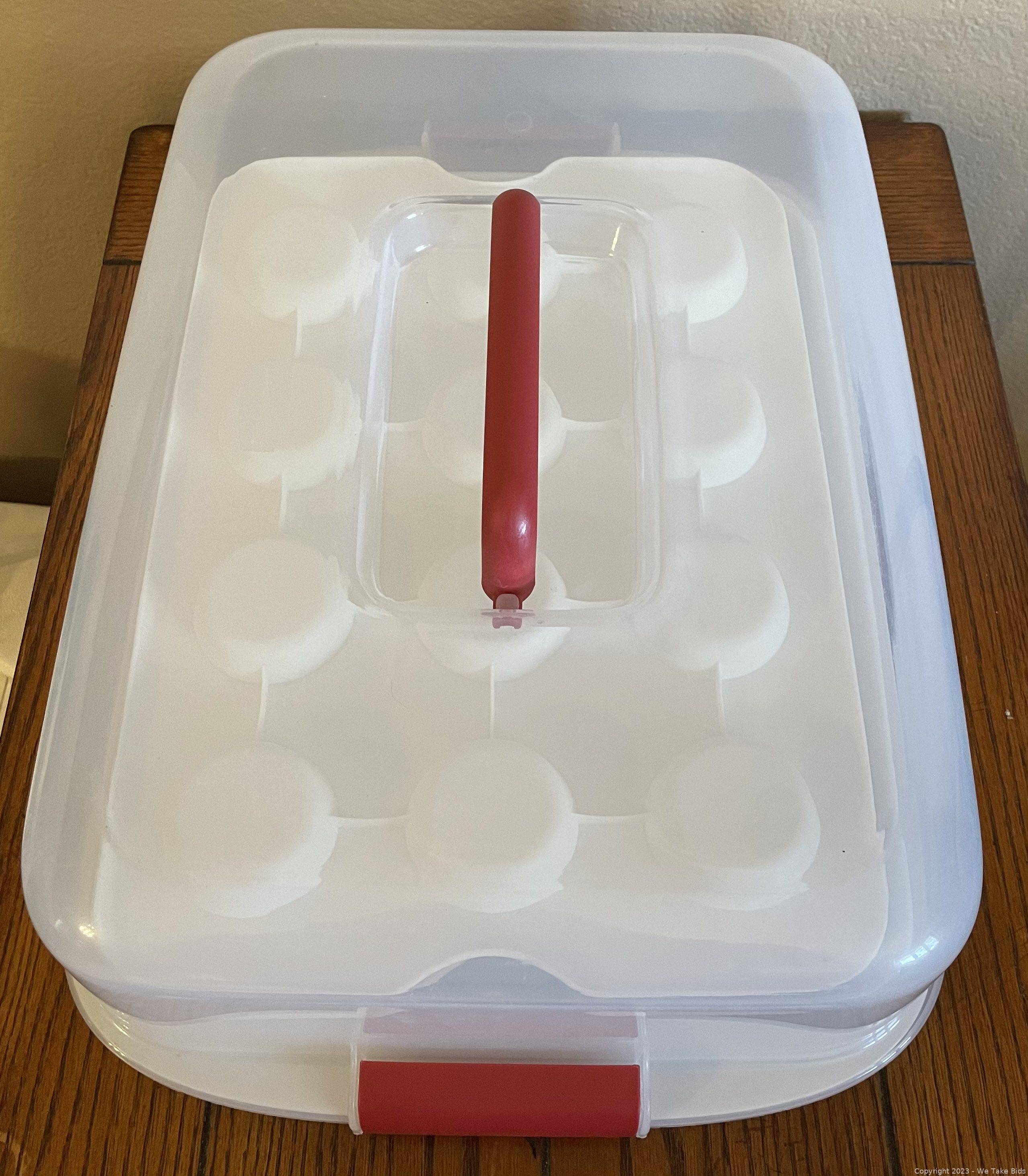 Rubbermaid Cupcake/Egg Carrier Auction