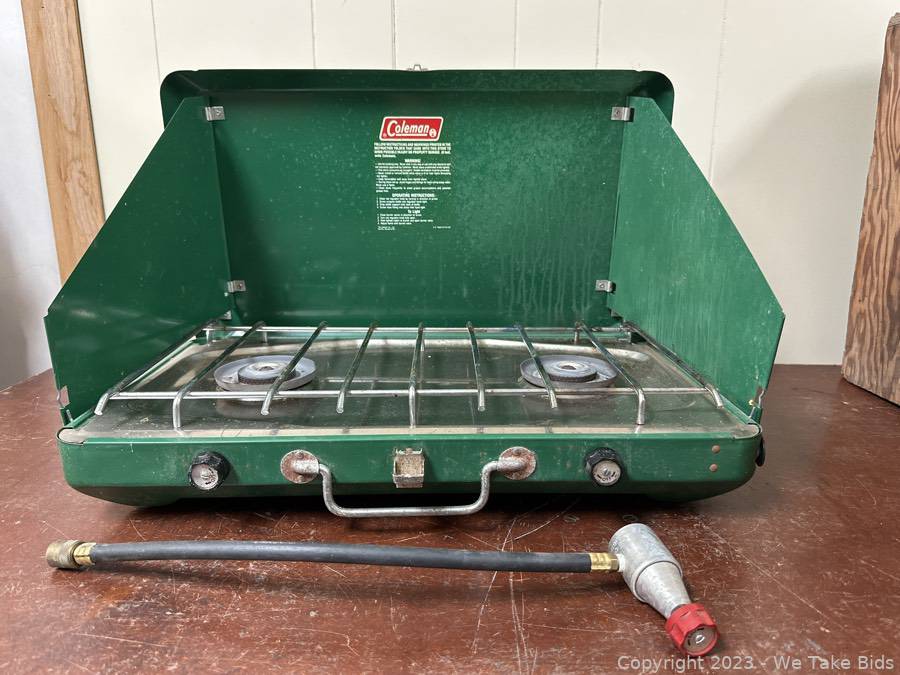 Coleman Single Burner Propane Stove in Case - Roller Auctions